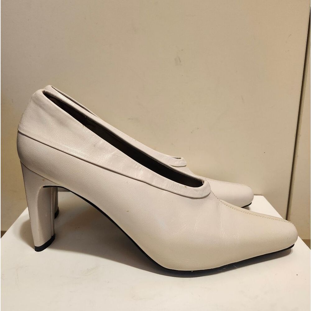 Vintage Mint Circa Early 90s BELLINI Ivory Leather Sculpted Heel Pumps sz.9/39 - Picture 4 of 10